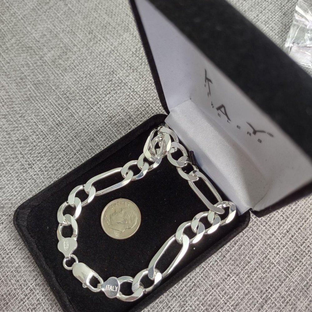 Kay Jewelers 9" Figaro Link Bracelet - Picture 2 of 2